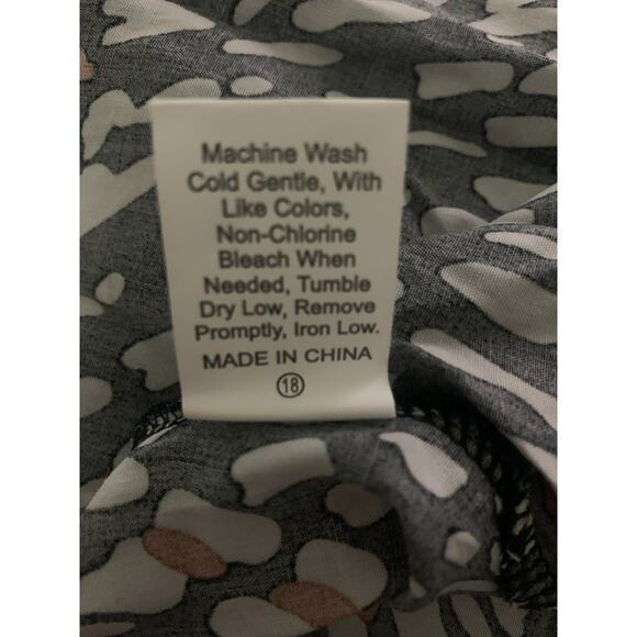 NWT ECOWISH LONG SLEEVE‎ BLACK/WHITE/RUST V-NECK HIGH SPLIT WRAP DRESS SMALL - Picture 5 of 8